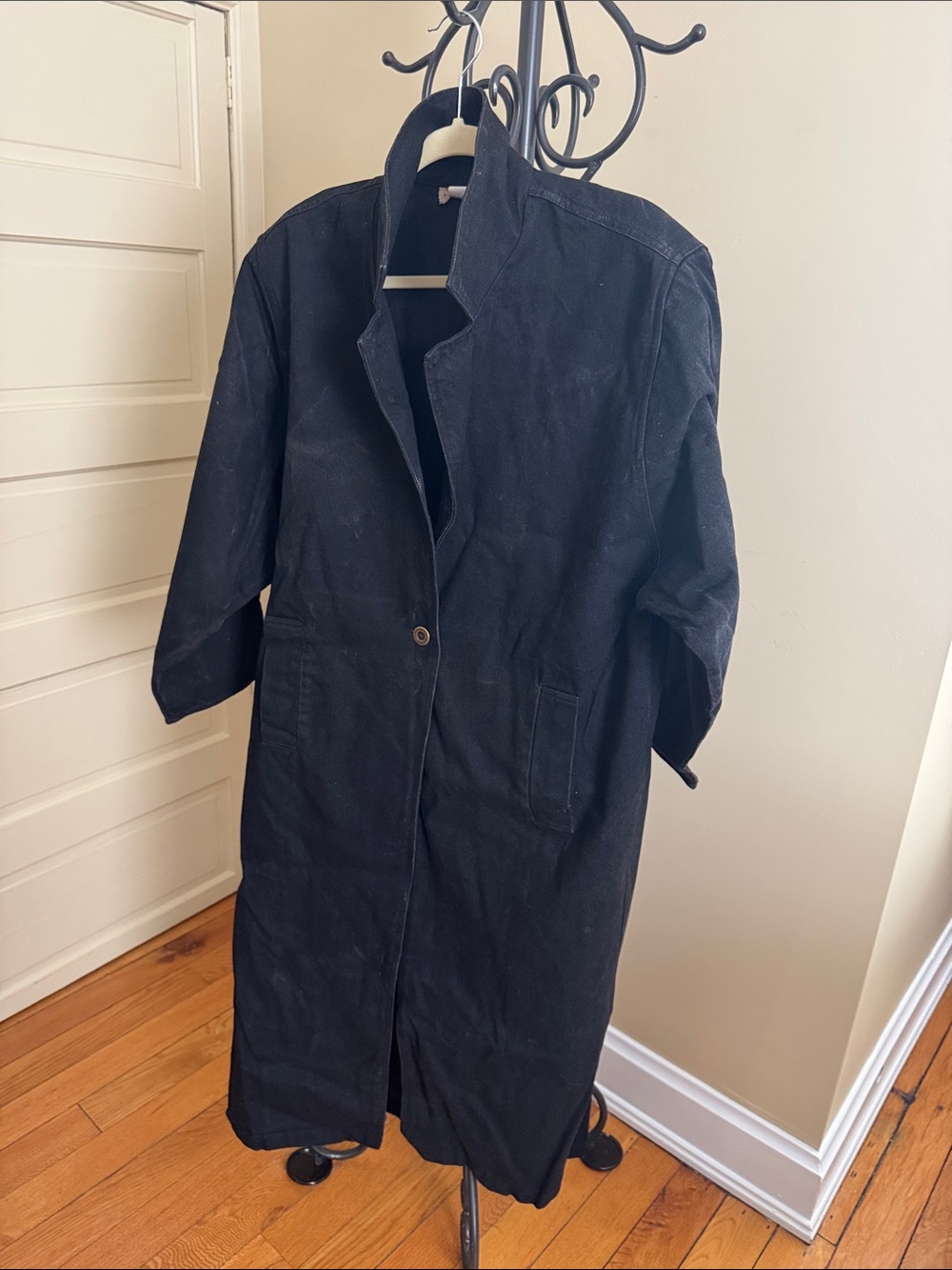 On The Verge vintage Long Black Trench Coat — Women's Classic Trench